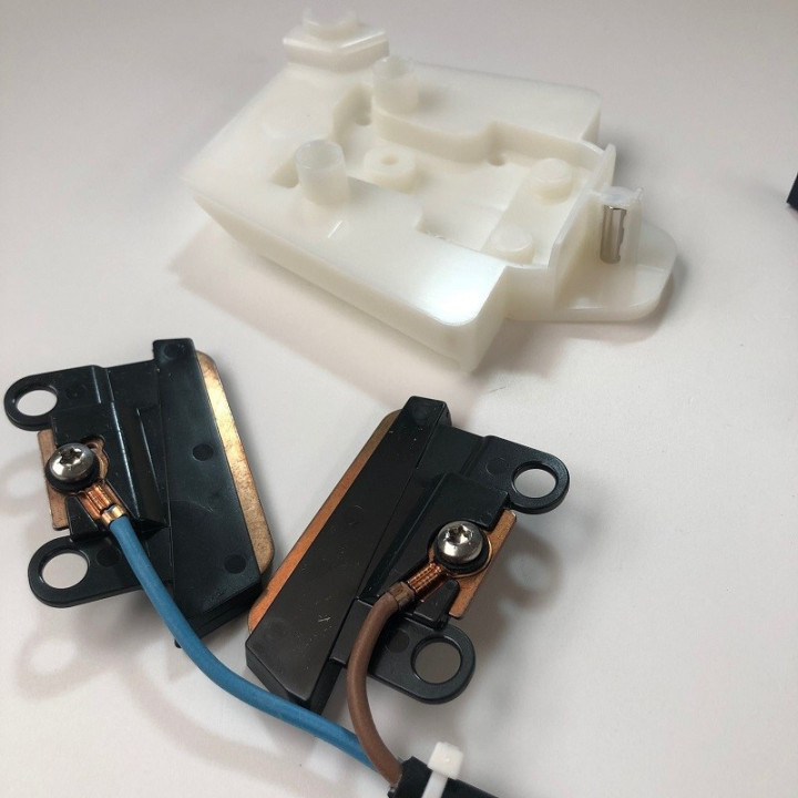 Kit Support aimant avant modifié HUSQVARNA 582663602