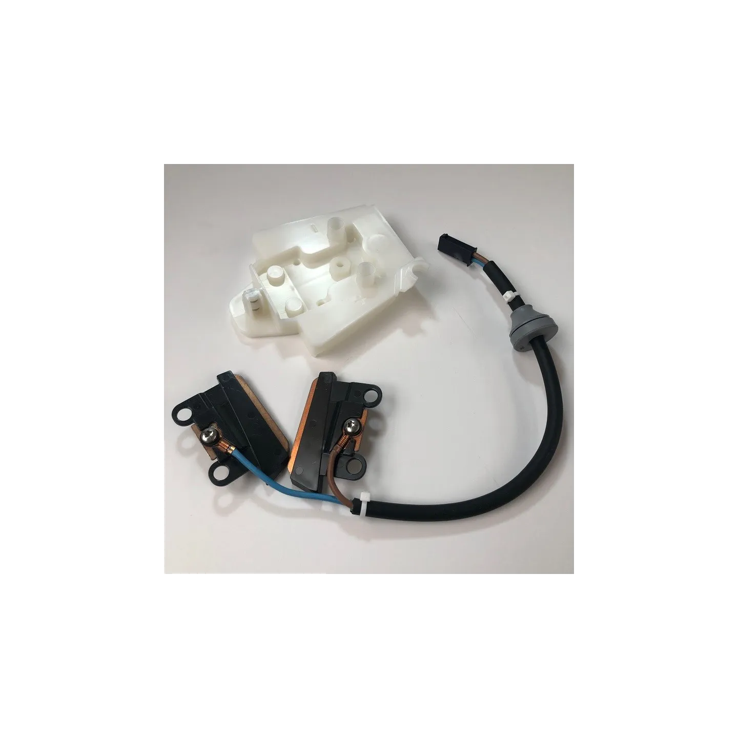 Kit Support aimant avant modifié HUSQVARNA 582663602