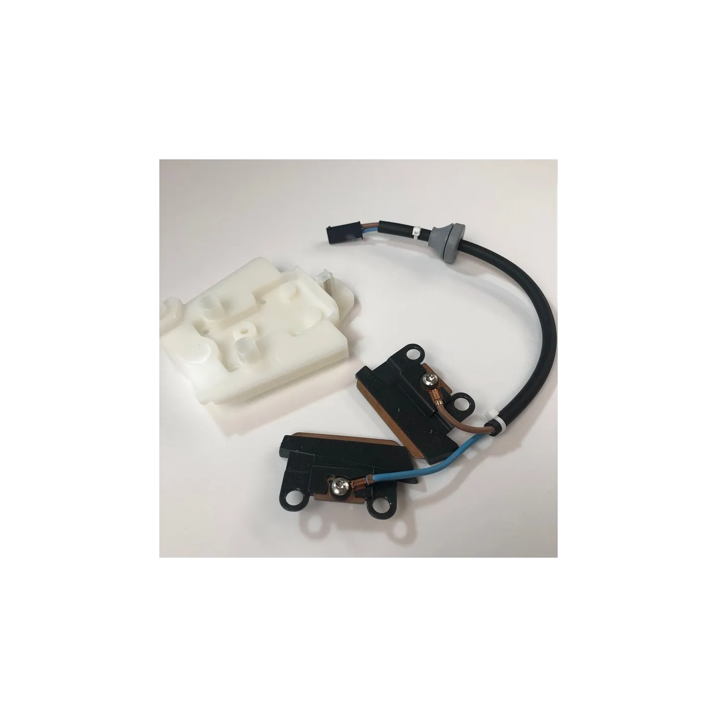 Kit Support aimant avant modifié HUSQVARNA 582663602
