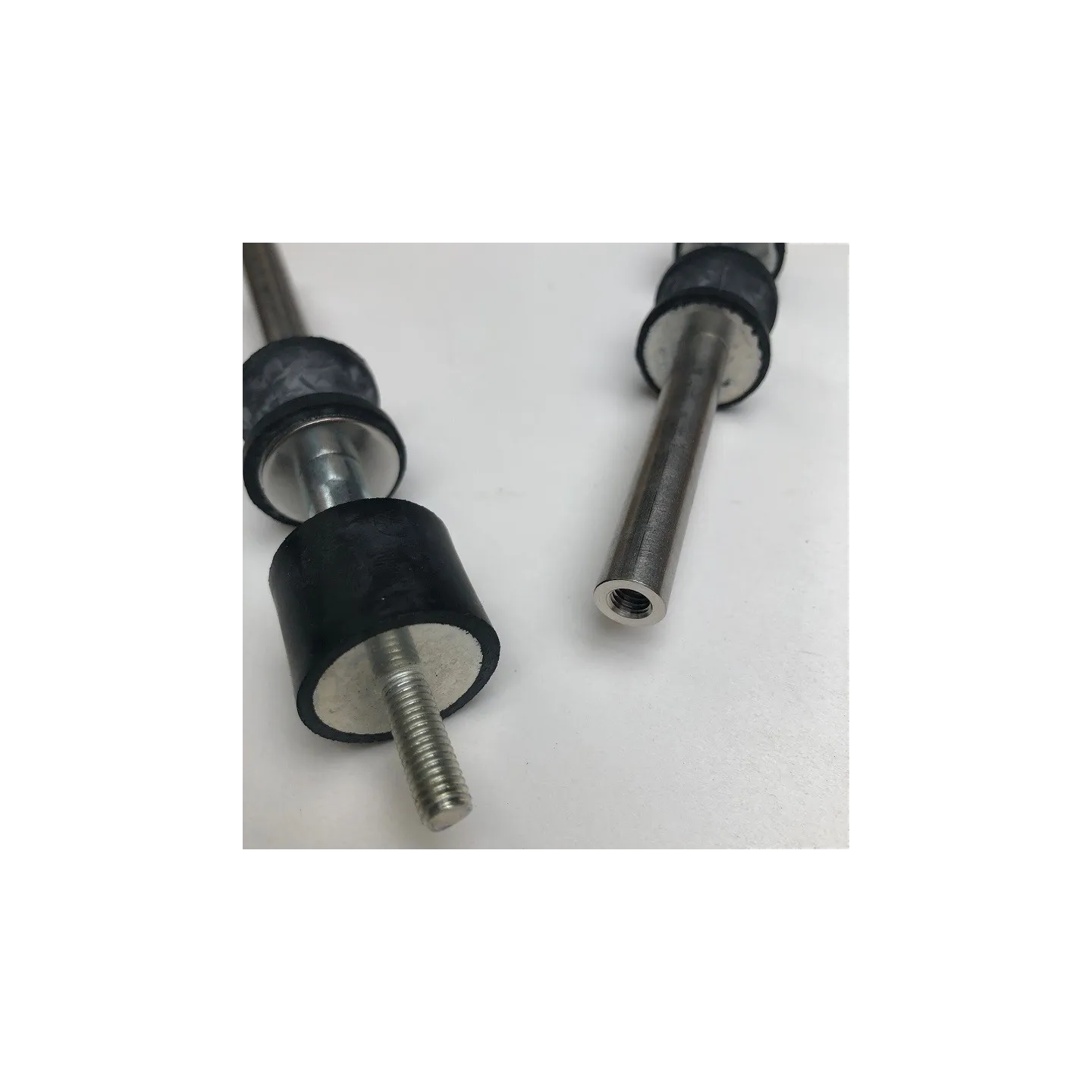Lot de 2 Silentbloc arrière pour GreenMow BELROBOTICS BR24192