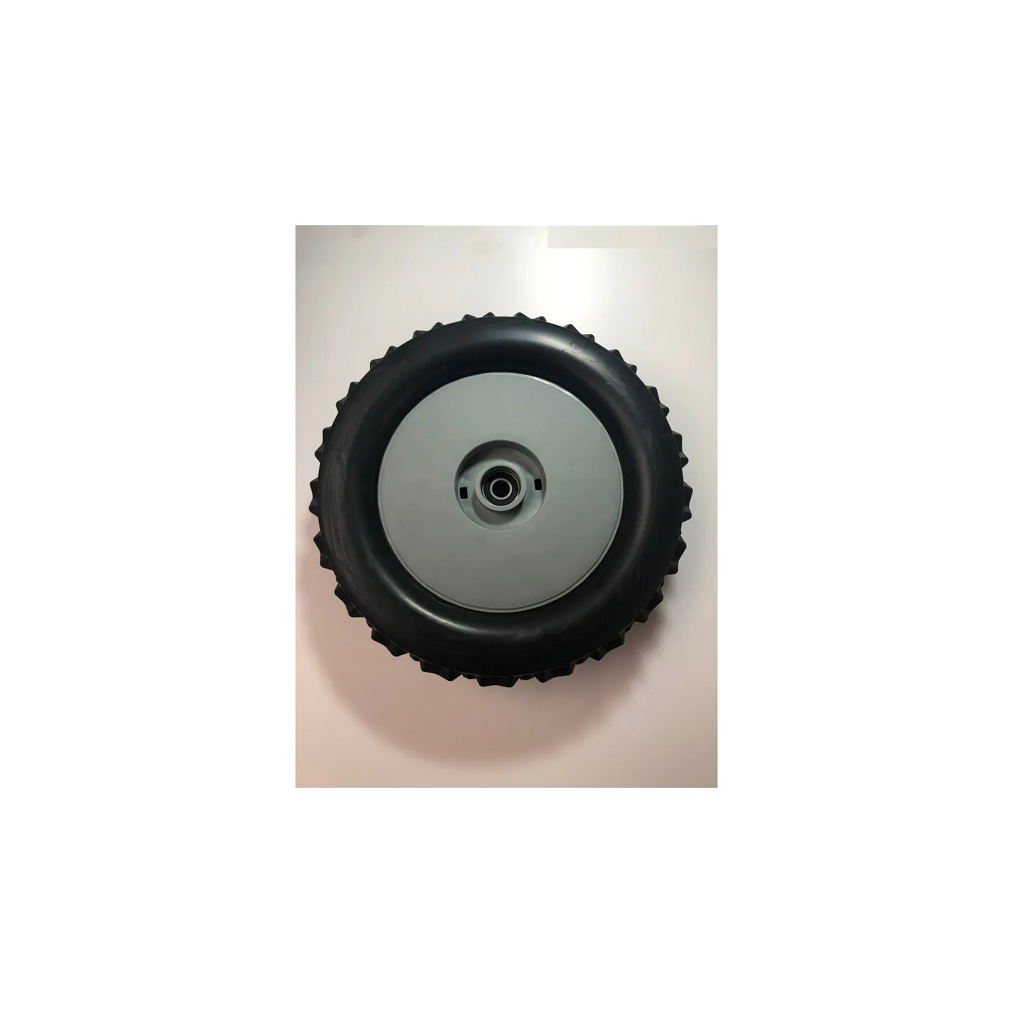 Roue arrière avec roulement à billes pour robot Mi555 VIKING 63857000400 