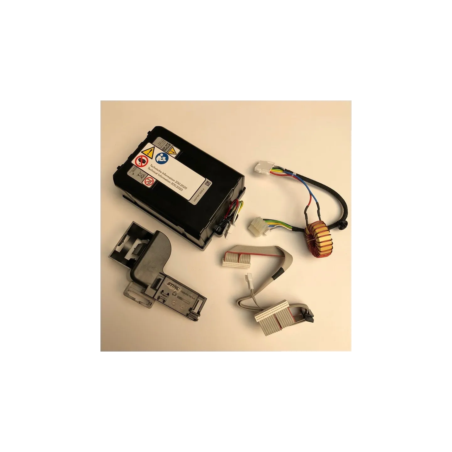 Kit de transformation Batterie AAI250 pour Robot RMi série 6 STIHL 63090071052